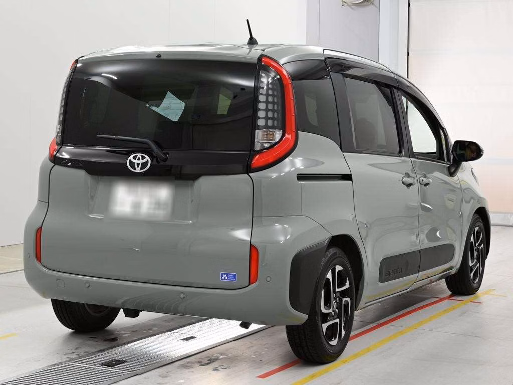 TOYOTA SIENTA