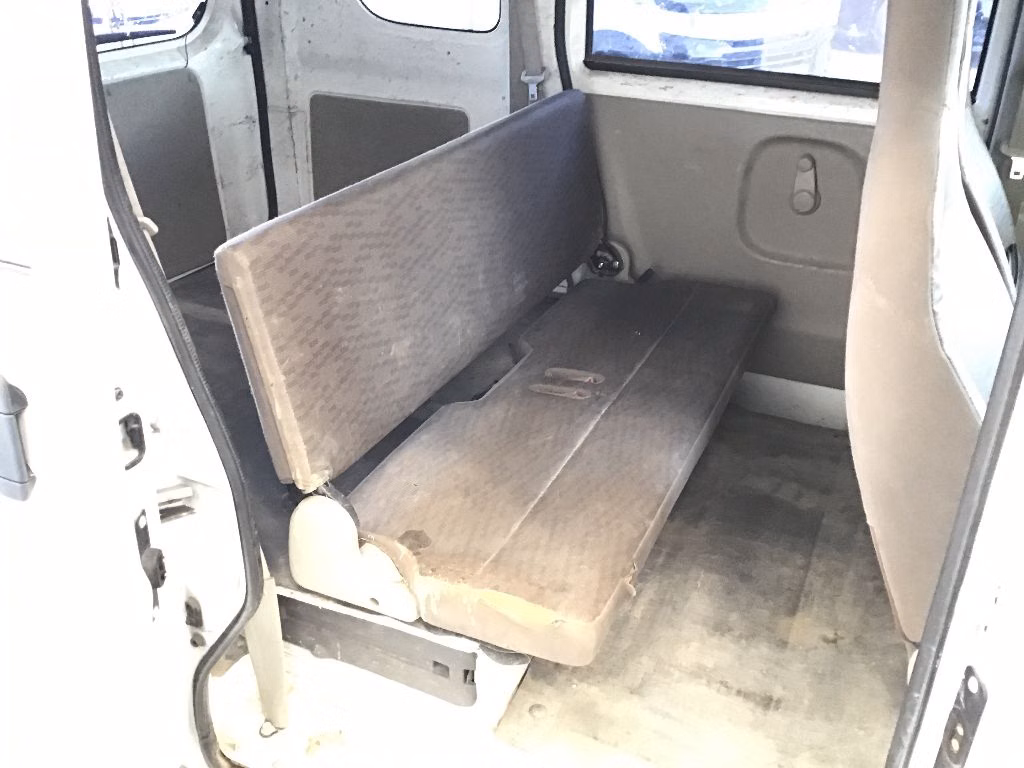 NISSAN NV100 CLIPPER