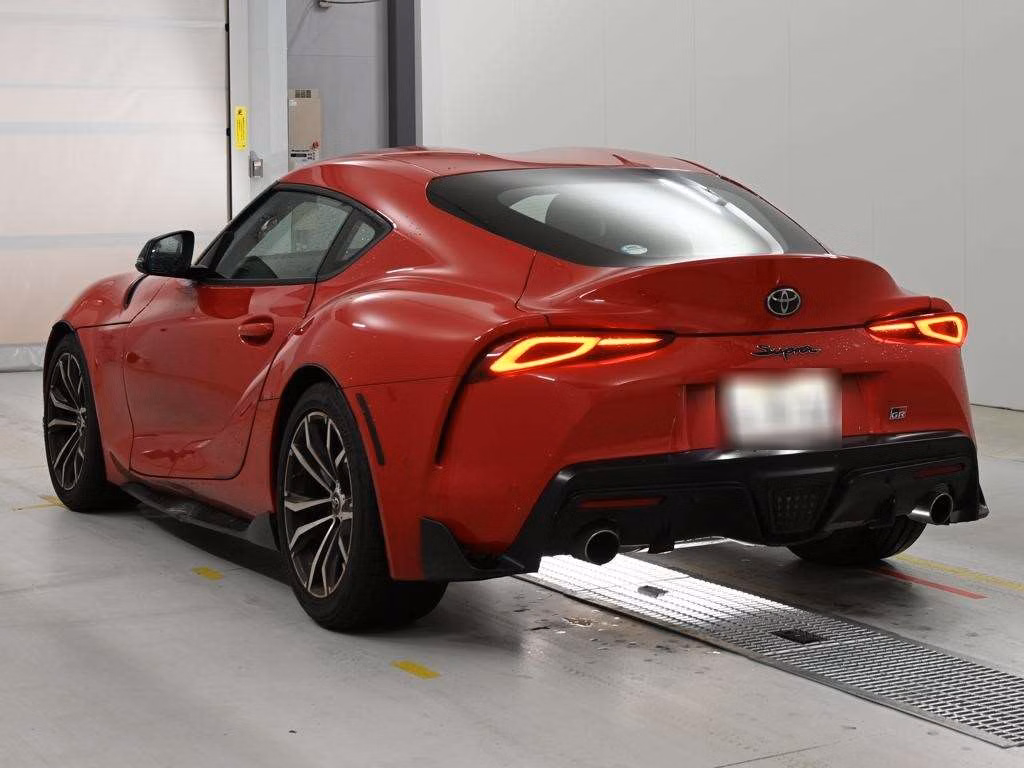 TOYOTA SUPRA
