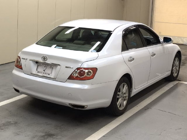 TOYOTA MARK X