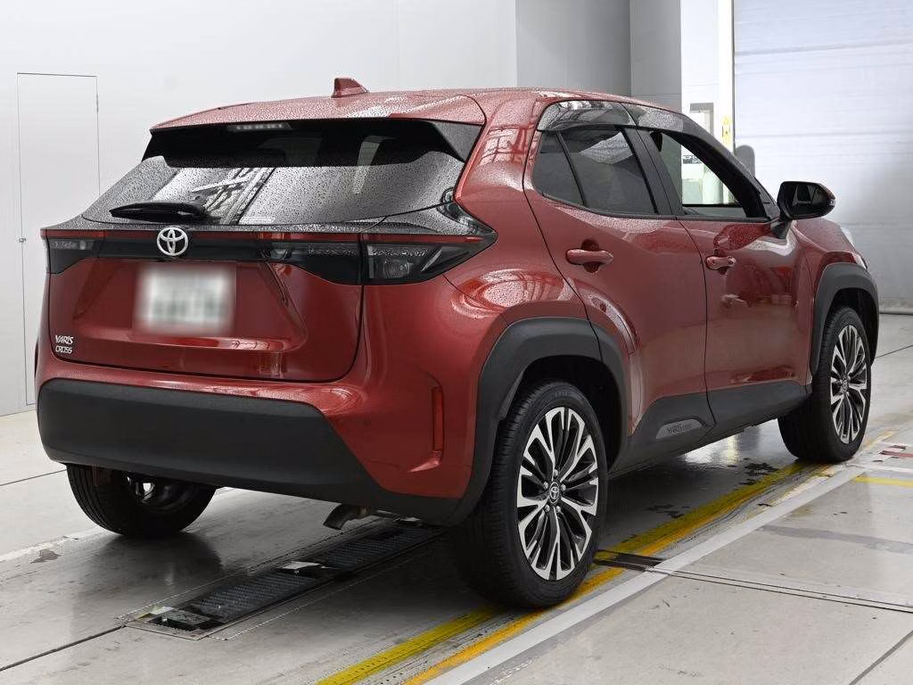 TOYOTA YARIS CROSS