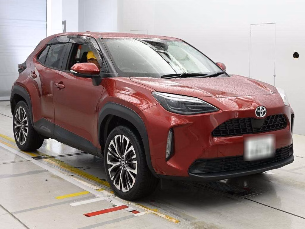 TOYOTA YARIS CROSS