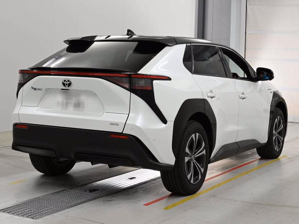 TOYOTA BZ4X