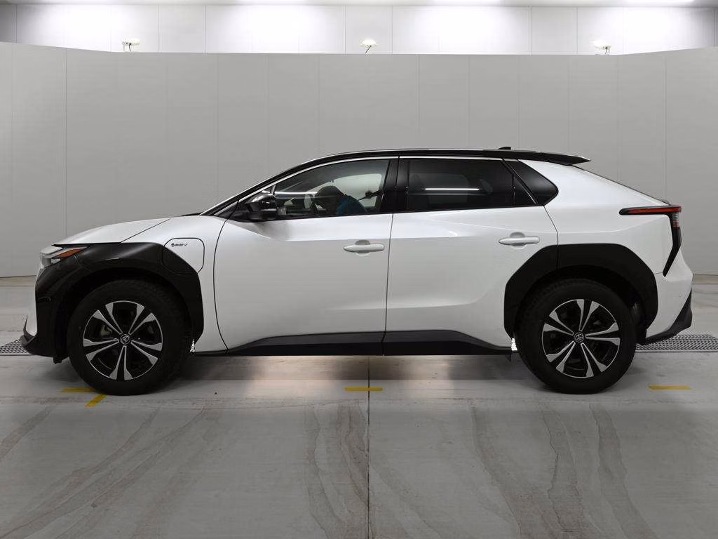 TOYOTA BZ4X