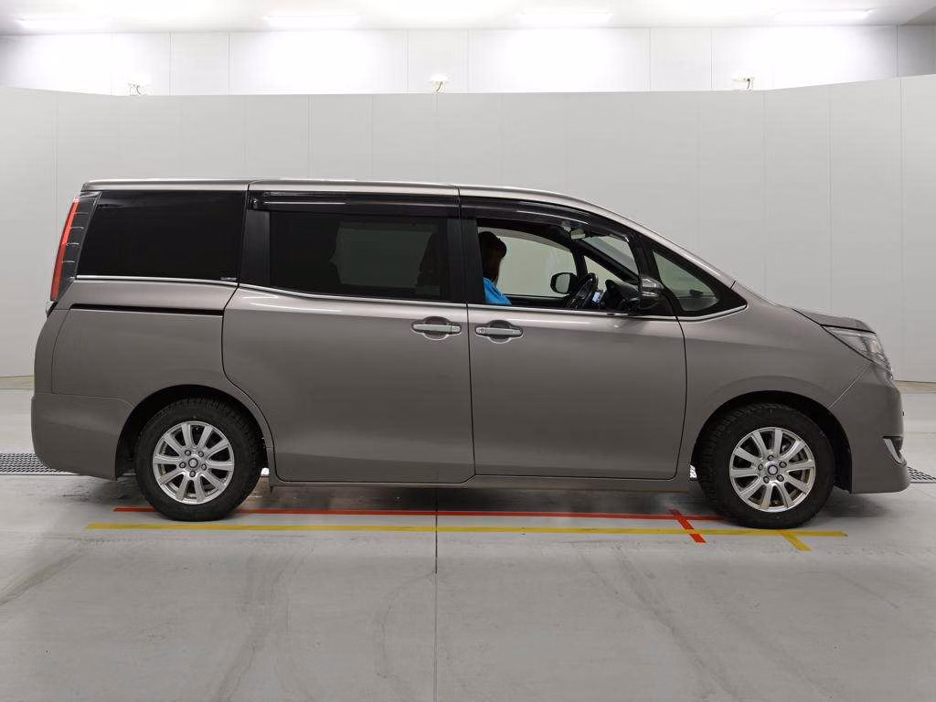 TOYOTA ESQUIRE
