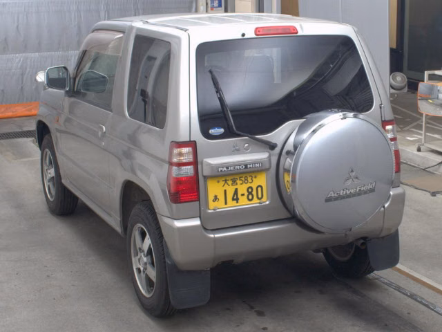 MITSUBISHI PAJERO MINI