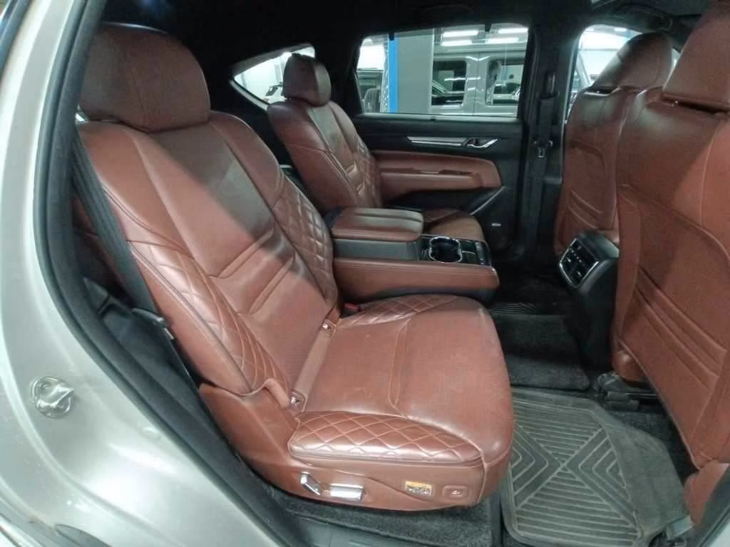 MAZDA CX-8