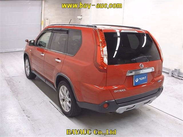 NISSAN X-TRAIL