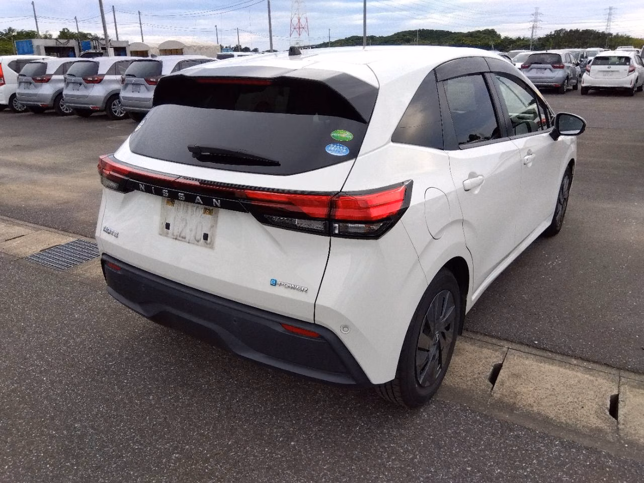 NISSAN NOTE