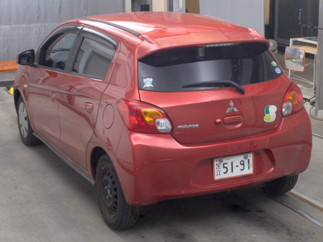 MITSUBISHI MIRAGE