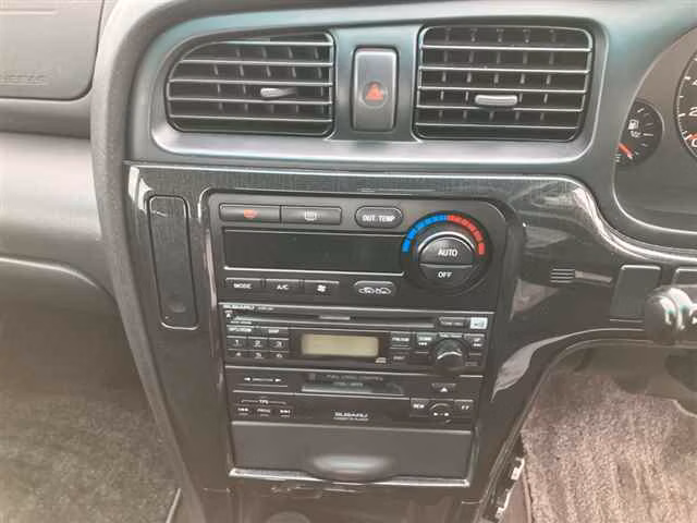 SUBARU LEGACY B4