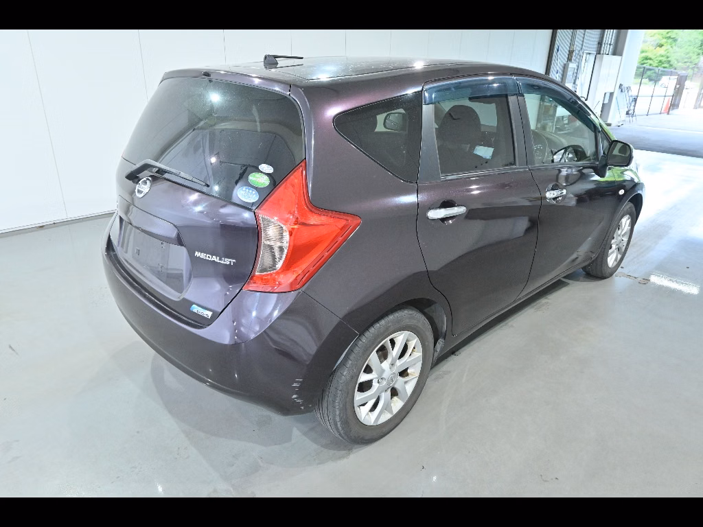 NISSAN NOTE