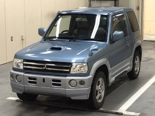 MITSUBISHI PAJERO MINI