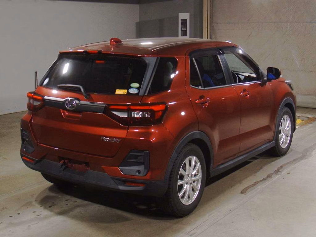 DAIHATSU ROCKY