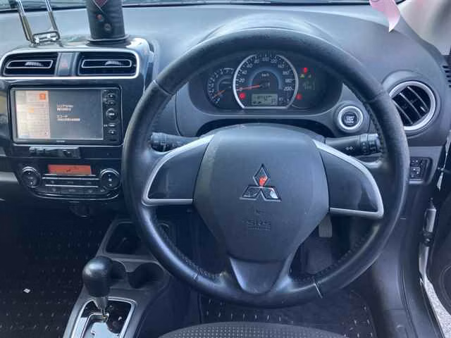 MITSUBISHI MIRAGE