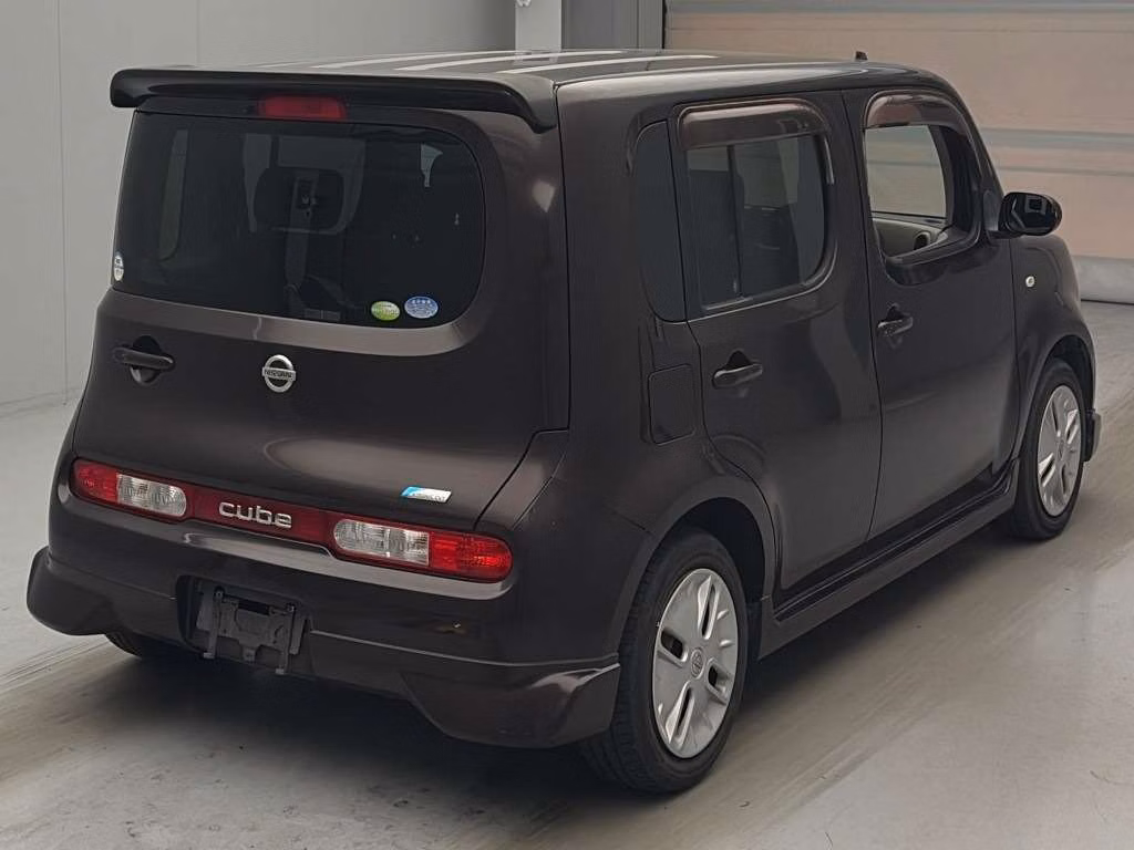 NISSAN CUBE
