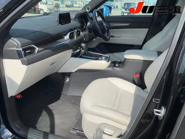 MAZDA CX-8