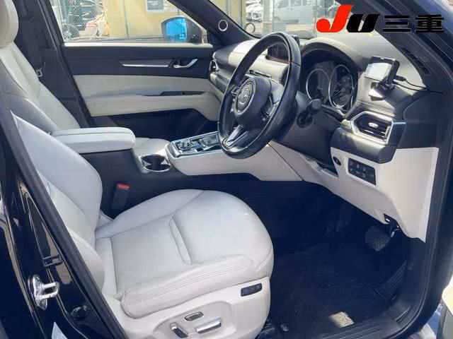 MAZDA CX-8