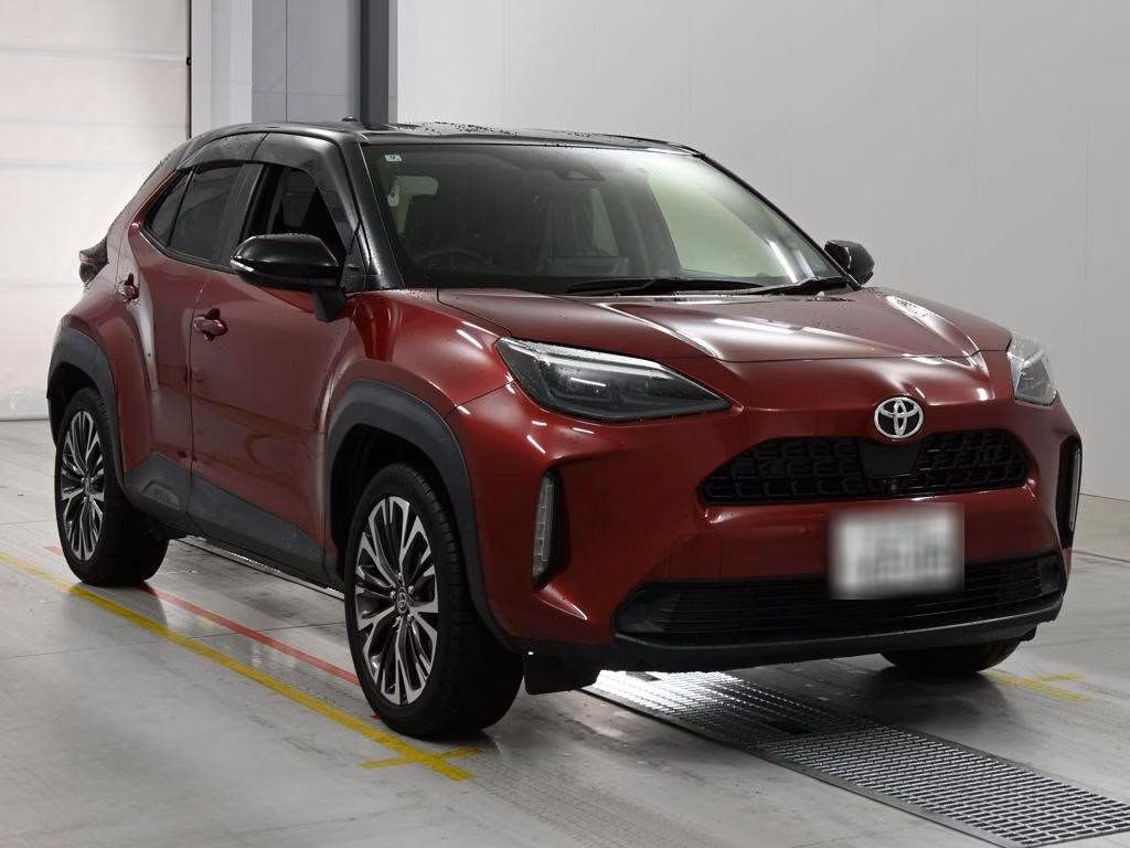 TOYOTA YARIS CROSS