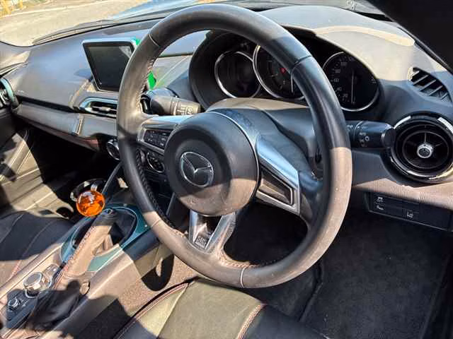MAZDA MX-5