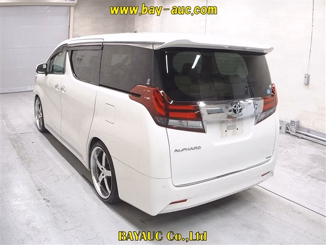 TOYOTA ALPHARD