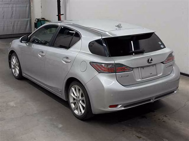 LEXUS CT200H