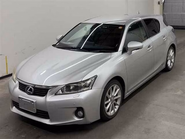 LEXUS CT200H