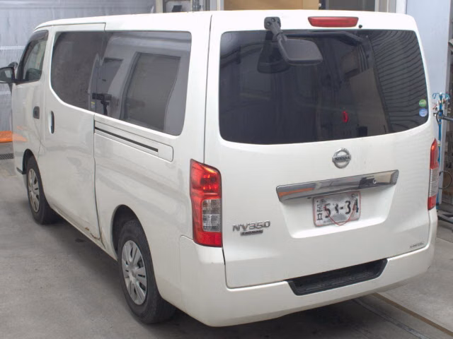 NISSAN NV350 CARAVAN