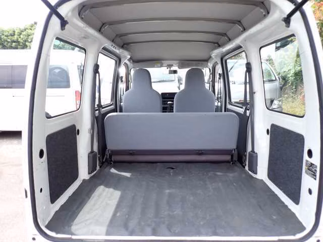 TOYOTA PIXIS VAN