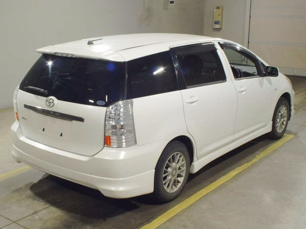 TOYOTA WISH