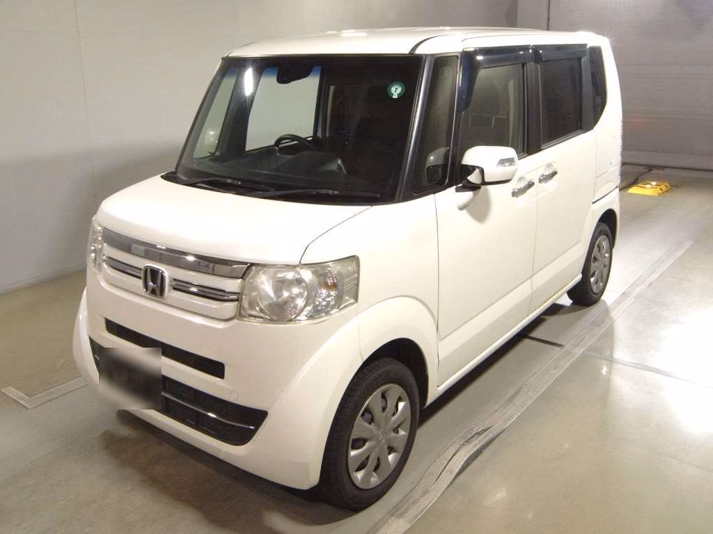 HONDA N-BOX