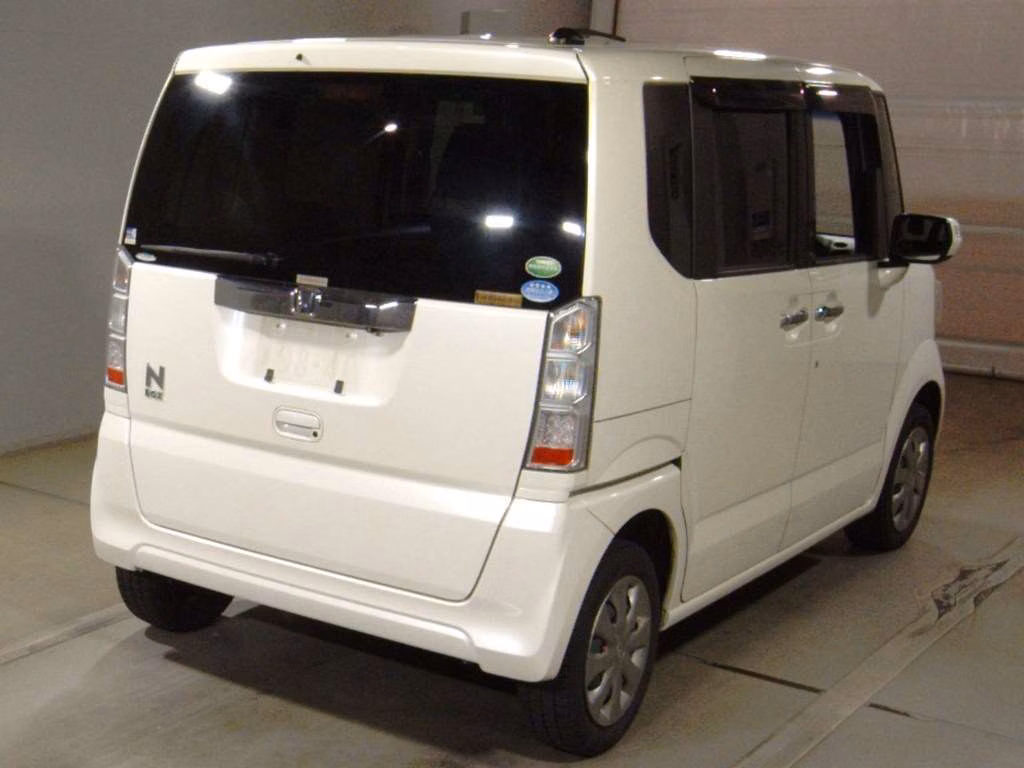 HONDA N-BOX