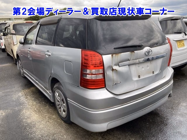TOYOTA WISH