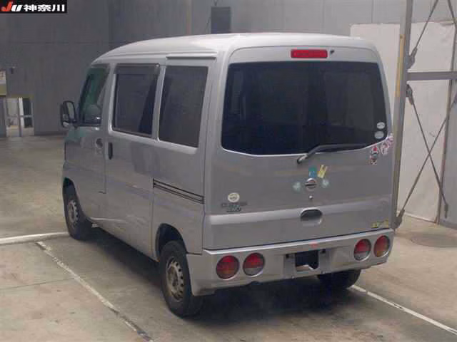 NISSAN CLIPPER