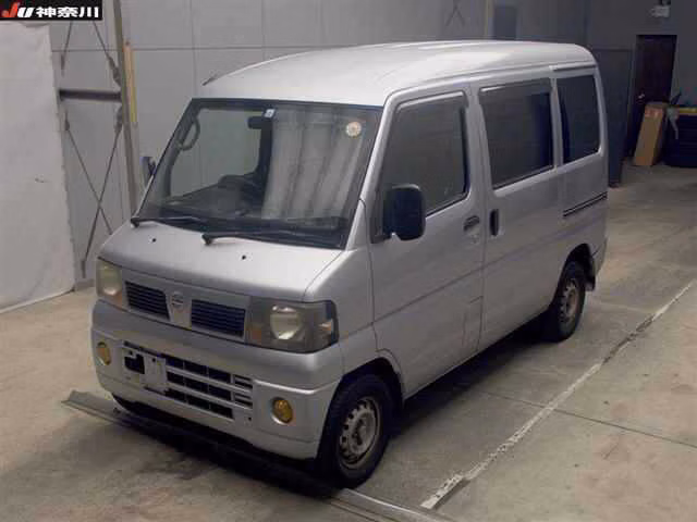 NISSAN CLIPPER