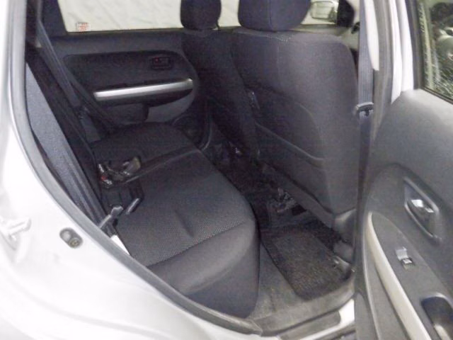 TOYOTA IST