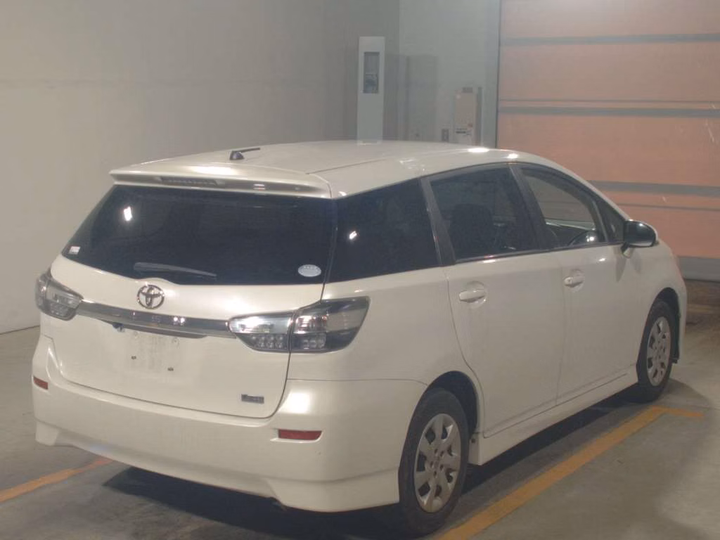 TOYOTA WISH
