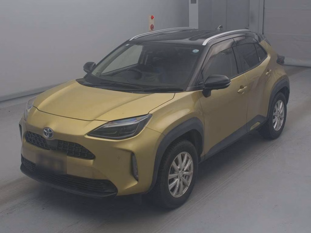 TOYOTA YARIS CROSS
