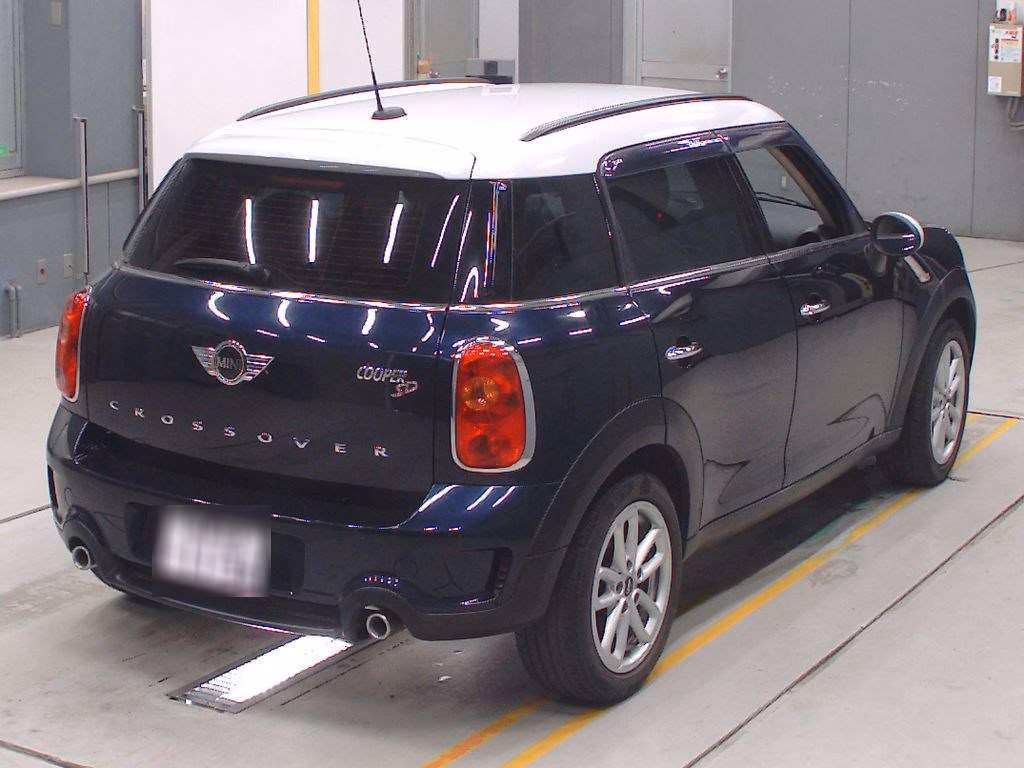 MINI CROSSOVER