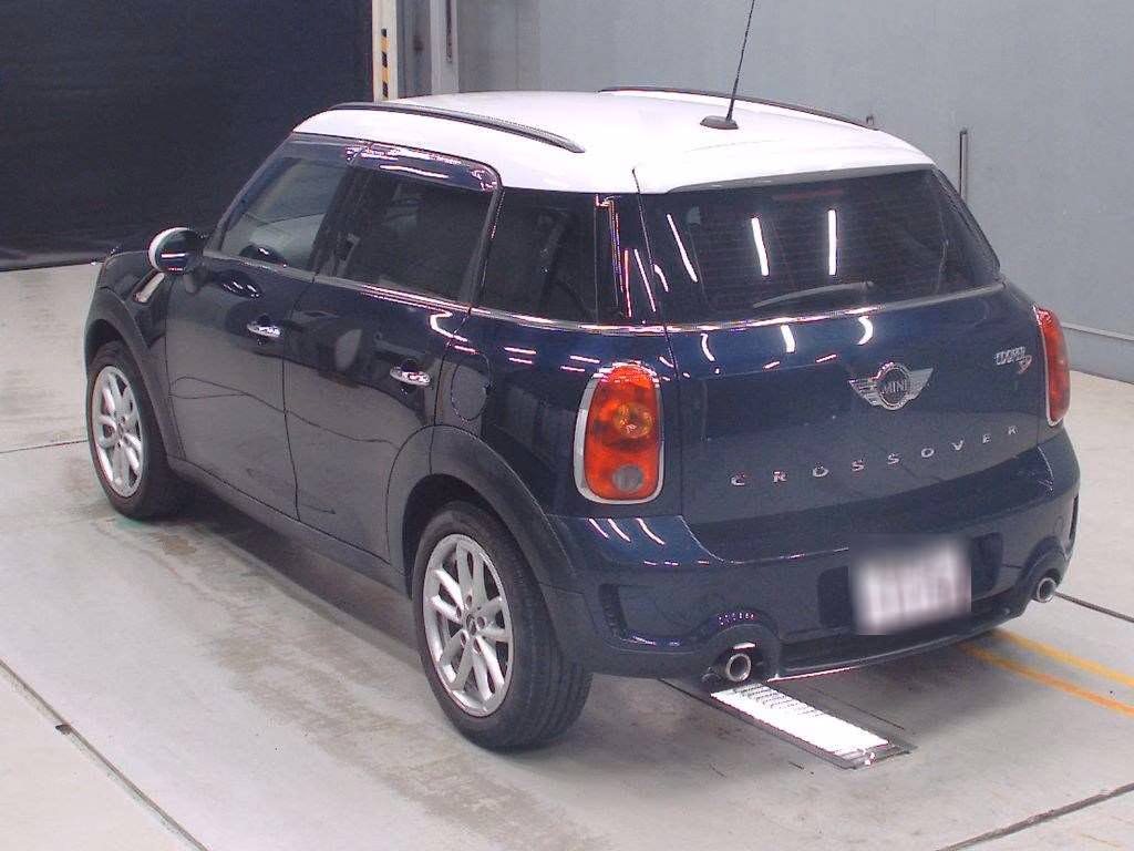 MINI CROSSOVER