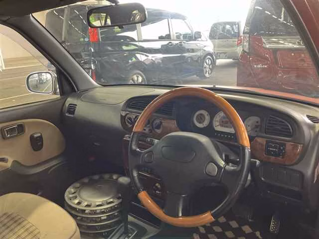 DAIHATSU MIRA GINO