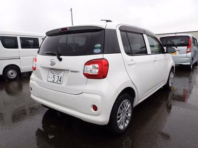 DAIHATSU BOON