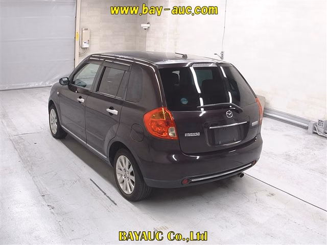 MAZDA VERISA
