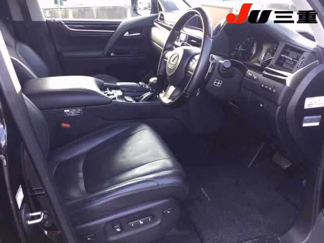 LEXUS LX570