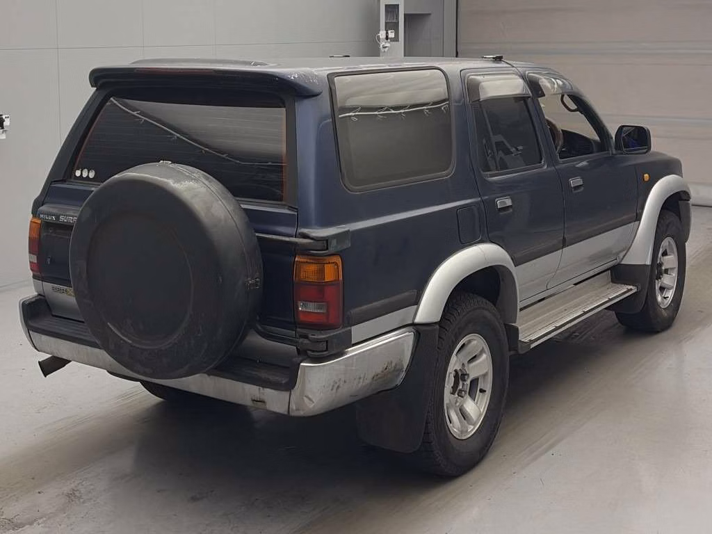 TOYOTA HILUX SURF