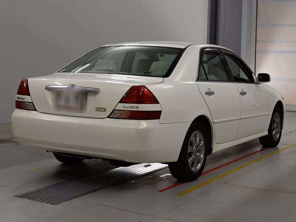 TOYOTA MARK II
