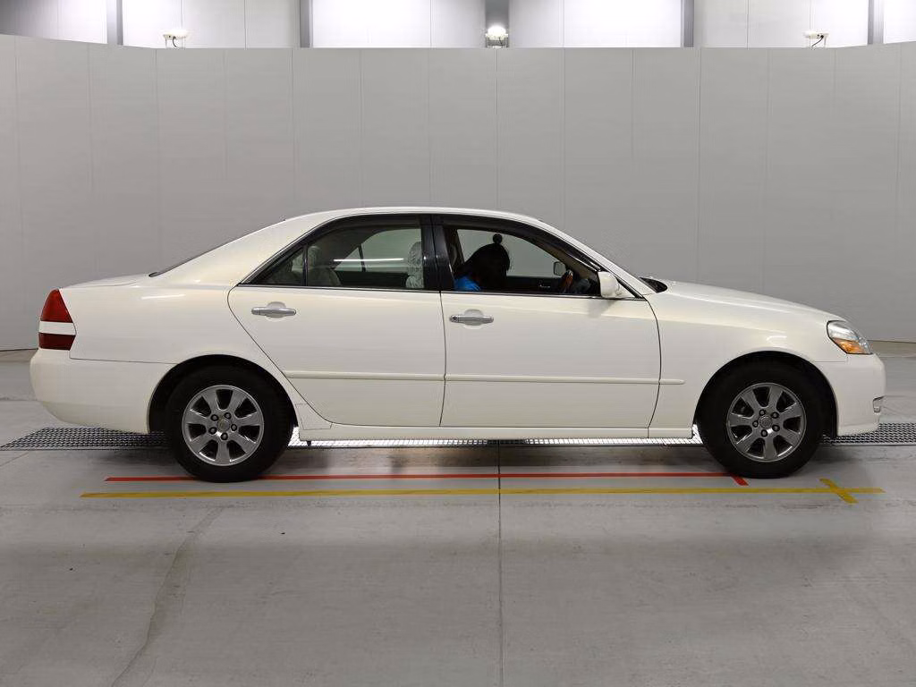TOYOTA MARK II