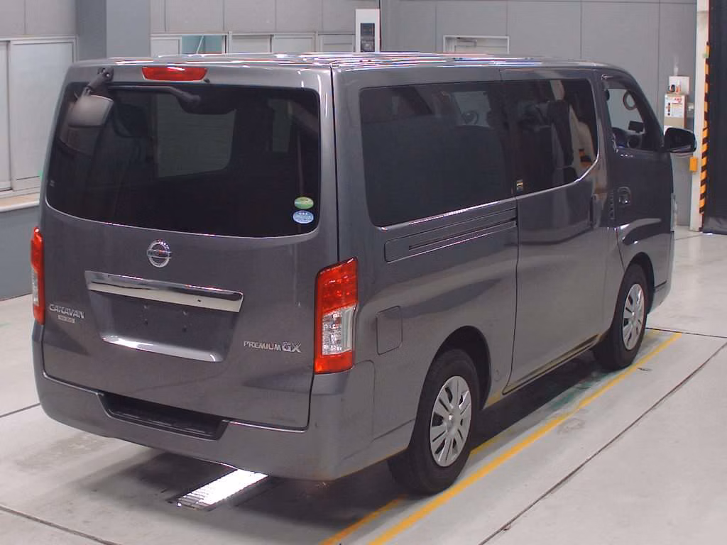 NISSAN NV350 CARAVAN