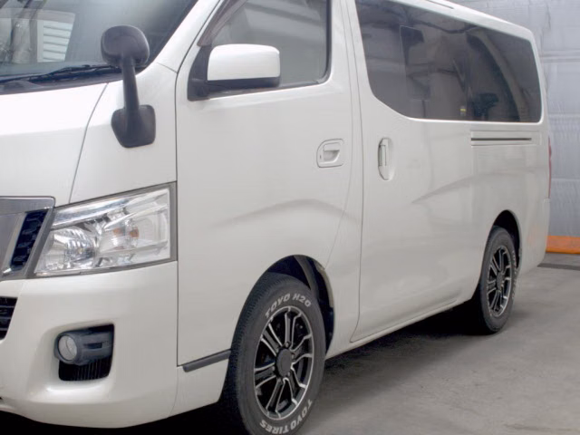 NISSAN NV350 CARAVAN