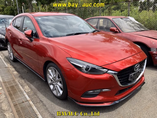 MAZDA AXELA